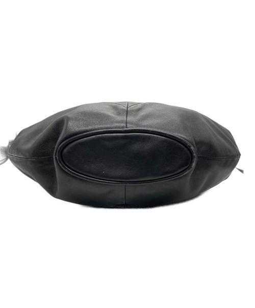 ALEXANDER McQUEEN（アレキサンダーマックイーン）ALEXANDER McQUEEN (アレキサンダーマックイーン) レザーワンショルダーバッグ ブラックの古着・服飾アイテム