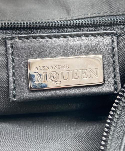 ALEXANDER McQUEEN（アレキサンダーマックイーン）ALEXANDER McQUEEN (アレキサンダーマックイーン) レザーワンショルダーバッグ ブラックの古着・服飾アイテム