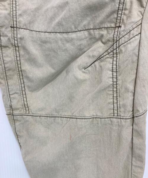 G-STAR RAW（ジースターロゥ）G-STAR RAW (ジースターロゥ) AERO POWEL 3D LOOSE TAPERED PANTS ベージュ サイズ:32の古着・服飾アイテム