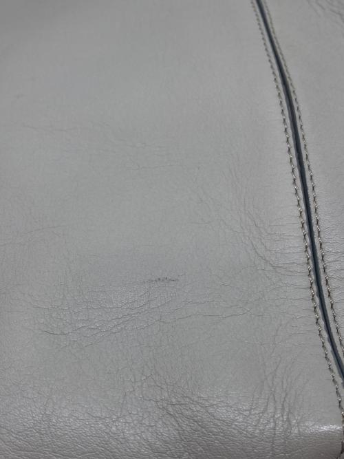 J&M DAVIDSON（ジェイ＆エム デヴィッドソン）J&M DAVIDSON (ジェイ＆エム デヴィッドソン) BELLE MINI WITH STUDS スタッズ 2WAYバッグ ベージュの古着・服飾アイテム