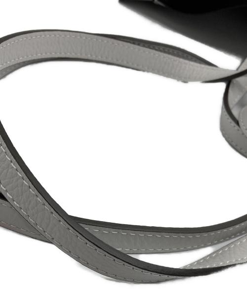 GIANNI CHIARINI（ジャンニ キアリーニ）GIANNI CHIARINI (ジャンニ キアリーニ) SUPERLIGHT トートバッグ ライトグレーの古着・服飾アイテム