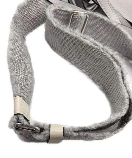 GIANNI CHIARINI（ジャンニ キアリーニ）GIANNI CHIARINI (ジャンニ キアリーニ) SUPERLIGHT トートバッグ ライトグレーの古着・服飾アイテム