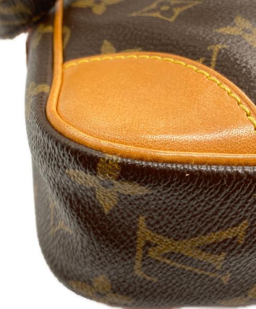 LOUIS VUITTON（ルイ ヴィトン）LOUIS VUITTON (ルイ ヴィトン) ダヌーヴ モノグラム ショルダーバッグ ブラウンの古着・服飾アイテム