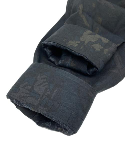 ISSEY MIYAKE MEN（イッセイミヤケメン）ISSEY MIYAKE MEN (イッセイミヤケメン) 総柄シャツ ブラック サイズ:SIZE 2の古着・服飾アイテム