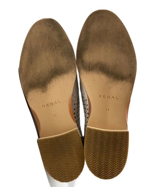 REGAL（リーガル）REGAL (リーガル) パンチング タッセルローファー ホワイト サイズ:24の古着・服飾アイテム