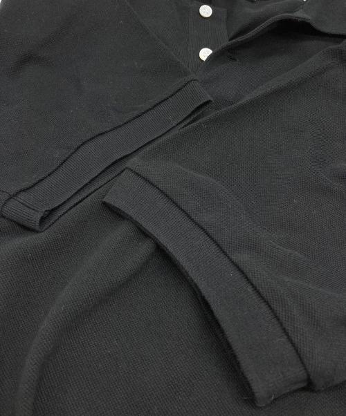 PLAY COMME des GARCONS（プレイコムデギャルソン）PLAY COMME des GARCONS (プレイコムデギャルソン) Polo Shirt With Red Emblem ブラック サイズ:XLの古着・服飾アイテム