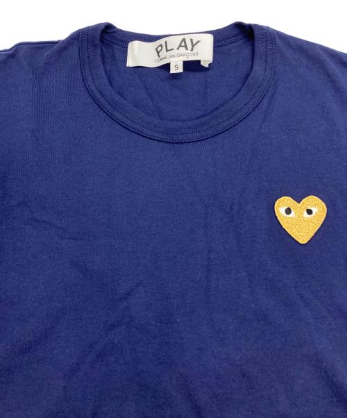 PLAY COMME des GARCONS（プレイコムデギャルソン）PLAY COMME des GARCONS (プレイコムデギャルソン) ハートロゴ Tシャツ ネイビー サイズ:Sの古着・服飾アイテム