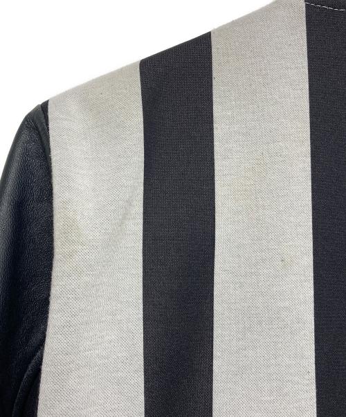 FRED PERRY（フレッドペリー）FRED PERRY (フレッドペリー) Stripe Bomber Jacket ネイビー×ホワイト サイズ:Mの古着・服飾アイテム