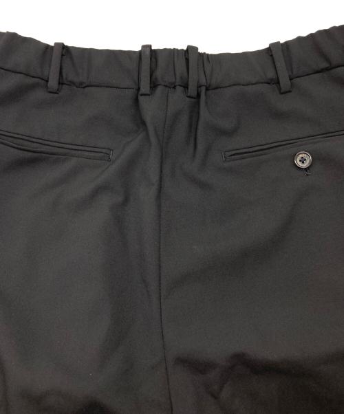 MARKAWARE（マーカウェア）MARKAWARE (マーカウェア) CLASSIC FIT DOUBLE PLEATED TROUSERS ブラック サイズ:3の古着・服飾アイテム