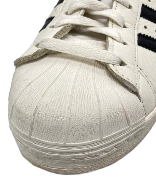 JJJJound（ジョウンド）JJJJound (ジョウンド) adidas (アディダス) SUPERSTAR 82 ホワイト サイズ:US8 1/2の古着・服飾アイテム