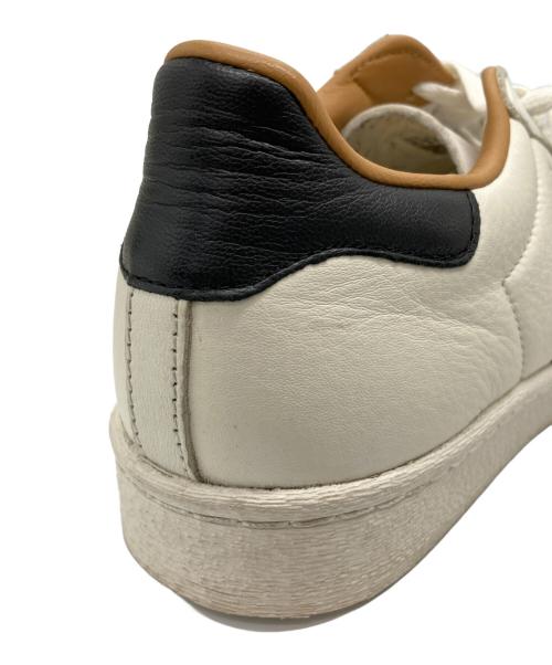 JJJJound（ジョウンド）JJJJound (ジョウンド) adidas (アディダス) SUPERSTAR 82 ホワイト サイズ:US8 1/2の古着・服飾アイテム