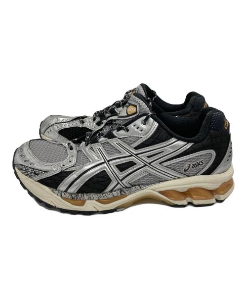 asics（アシックス）asics (アシックス) GEL-NIMBUS 10.1 ローカットスニーカー シルバー×グレー サイズ:US 81/2の古着・服飾アイテム