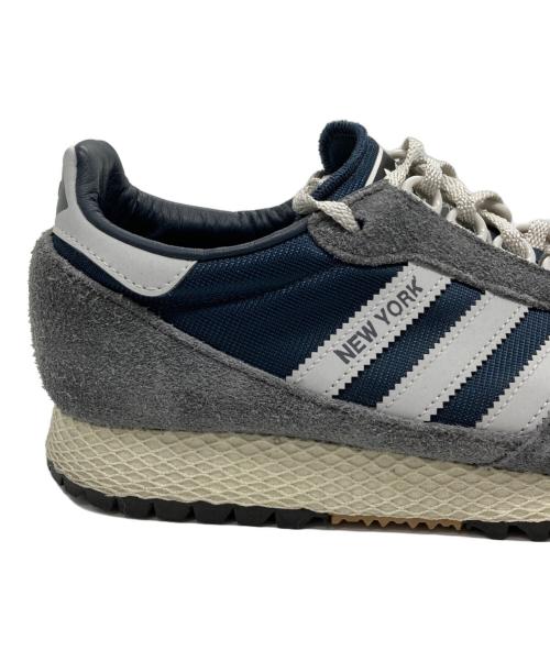 adidas（アディダス）adidas (アディダス) NEW YORK スニーカー グレー×ネイビー サイズ:91/2の古着・服飾アイテム