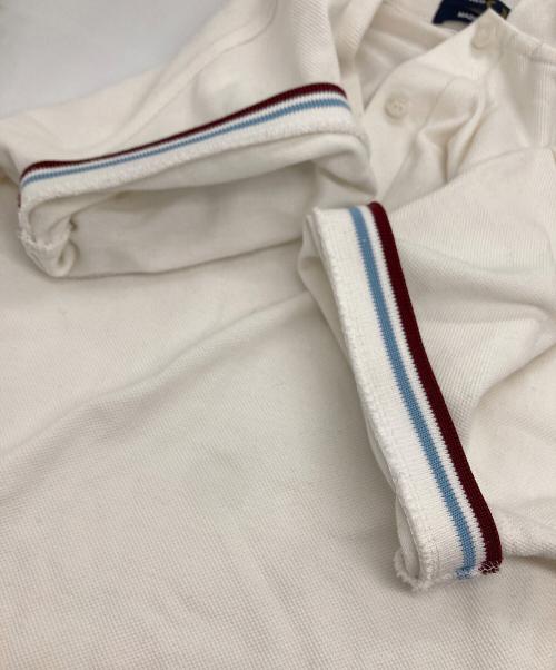 FRED PERRY（フレッドペリー）FRED PERRY (フレッドペリー) ポロシャツ ホワイト サイズ:38の古着・服飾アイテム
