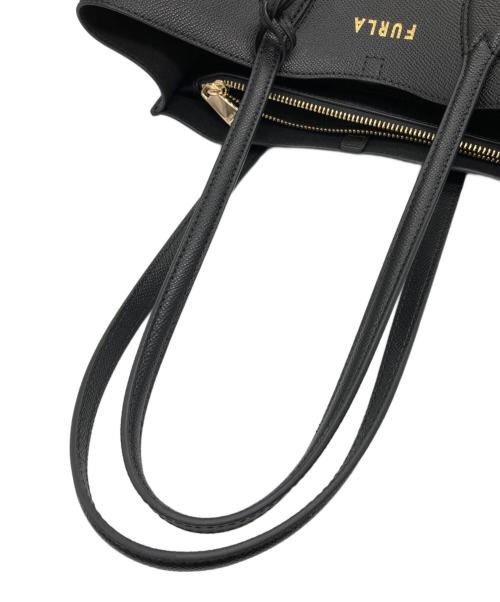 FURLA（フルラ）FURLA (フルラ) ERA S トートバッグ ブラックの古着・服飾アイテム