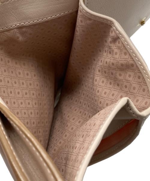 TOD'S（トッズ）TOD'S (トッズ) ダブルT 3つ折り財布 ベージュ×ゴールドの古着・服飾アイテム