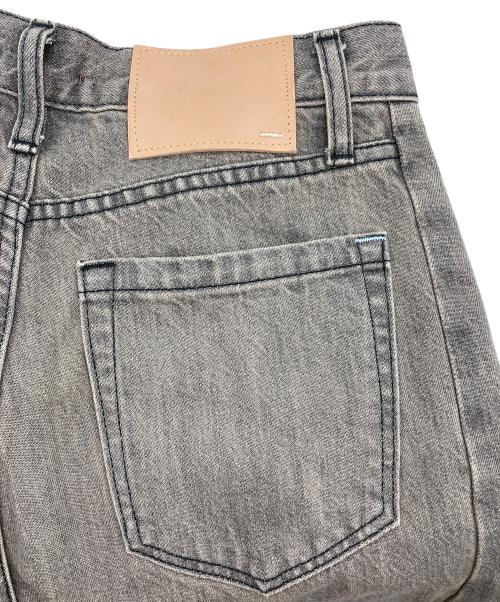 PUBLIC TOKYO（パブリックトウキョウ）PUBLIC TOKYO (パブリックトウキョウ) PUBLIC DENIM GRY CURVE グレー サイズ:2の古着・服飾アイテム