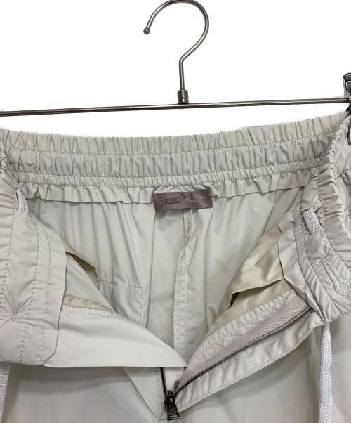HERNO（ヘルノ）HERNO (ヘルノ) RESORT ストレッチナイロン1プリーツシャーリングパンツ ベージュ サイズ:Sの古着・服飾アイテム