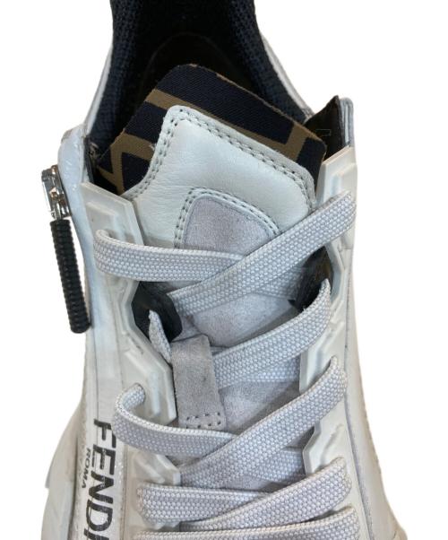FENDI（フェンディ）FENDI (フェンディ) FLOW サイドジップローカットスニーカー ホワイト サイズ:5の古着・服飾アイテム