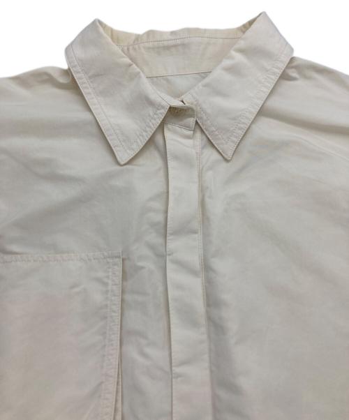 TODAYFUL（トゥデイフル）TODAYFUL (トゥデイフル) Asymmetry Pocket Shirts アイボリー サイズ:FREEの古着・服飾アイテム