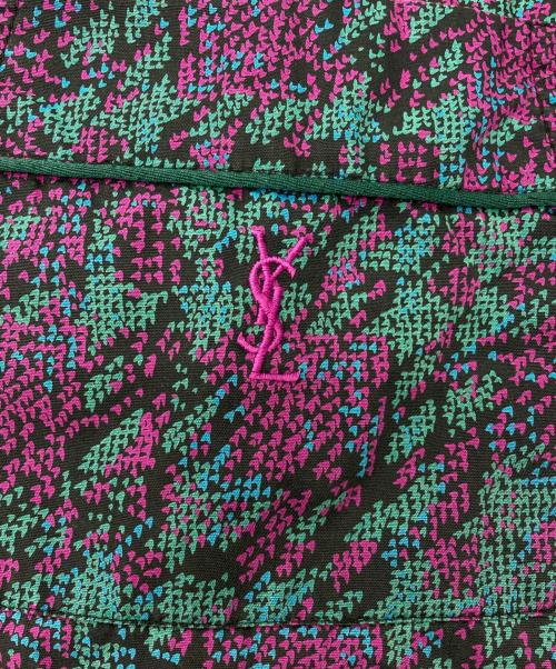 Yves Saint Laurent（イヴサンローラン）Yves Saint Laurent (イヴサンローラン) YSLロゴ総柄パジャマオープンカラーシャツ パープル×グリーン サイズ:Lの古着・服飾アイテム