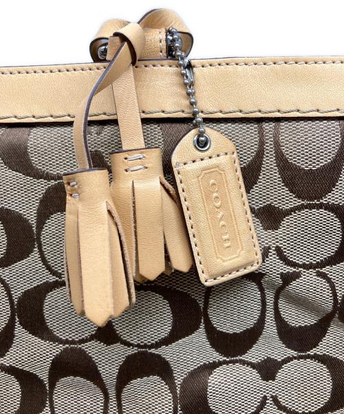 COACH（コーチ）COACH (コーチ) シグネチャー トートバッグ ベージュの古着・服飾アイテム