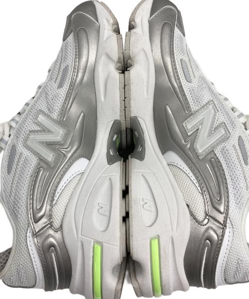 NEW BALANCE（ニューバランス）NEW BALANCE (ニューバランス) スニーカー ホワイト×グリーン サイズ:27cmの古着・服飾アイテム