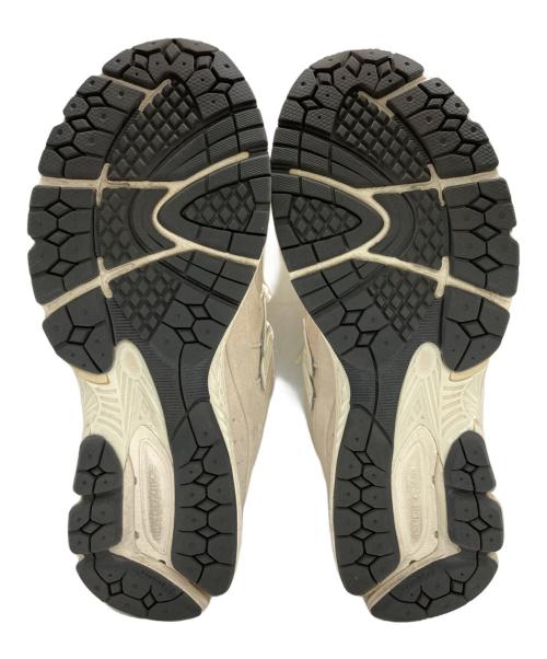NEW BALANCE（ニューバランス）NEW BALANCE (ニューバランス) M2002RCC ローカットスニーカー ベージュ サイズ:US 9の古着・服飾アイテム