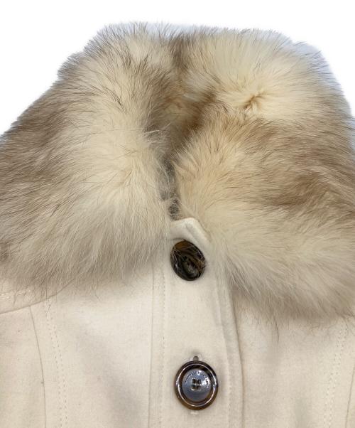 BURBERRY BLUE LABEL（バーバリー ブルー レーベル）BURBERRY BLUE LABEL (バーバリー ブルー レーベル) アンゴラ混コート ホワイト サイズ:38の古着・服飾アイテム