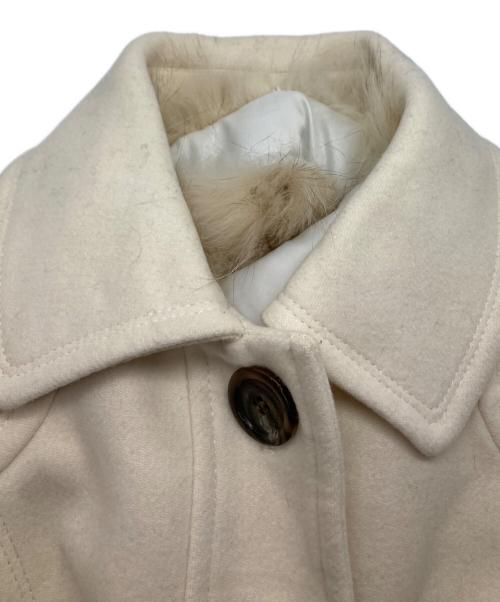 BURBERRY BLUE LABEL（バーバリー ブルー レーベル）BURBERRY BLUE LABEL (バーバリー ブルー レーベル) アンゴラ混コート ホワイト サイズ:38の古着・服飾アイテム