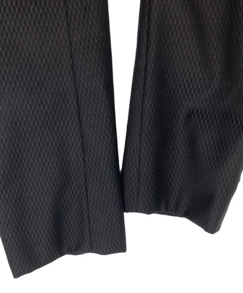 ARMANI COLLEZIONI（アルマーニ コレツィオーニ）ARMANI COLLEZIONI (アルマーニ コレツィオーニ) 2Ｂセットアップスーツ ブラック サイズ:SIZE 44の古着・服飾アイテム