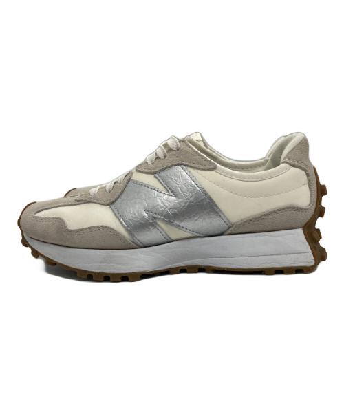 NEW BALANCE（ニューバランス）NEW BALANCE (ニューバランス) W327240 ローカットスニーカー ホワイト サイズ:US 7の古着・服飾アイテム