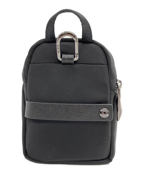 TUMI（トゥミ）TUMI (トゥミ) チャームポーチ ブラックの古着・服飾アイテム