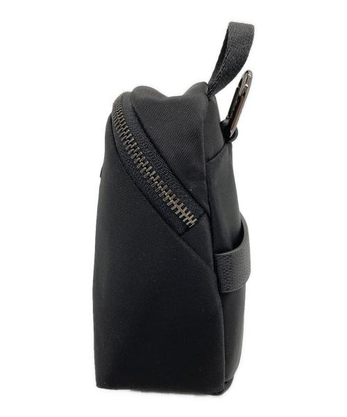 TUMI（トゥミ）TUMI (トゥミ) チャームポーチ ブラックの古着・服飾アイテム