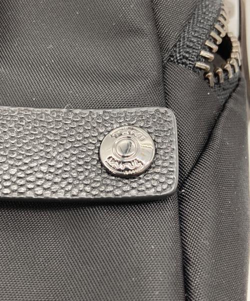 TUMI（トゥミ）TUMI (トゥミ) チャームポーチ ブラックの古着・服飾アイテム