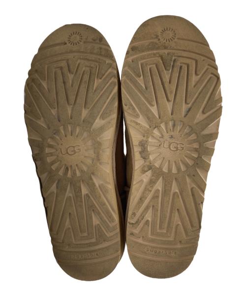 UGG（アグ）UGG (アグ) Classic Ultra Mini Zip ベージュ サイズ:USA 10の古着・服飾アイテム