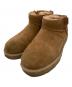 UGG（アグ）の古着「Classic Ultra Mini Zip」｜ベージュ