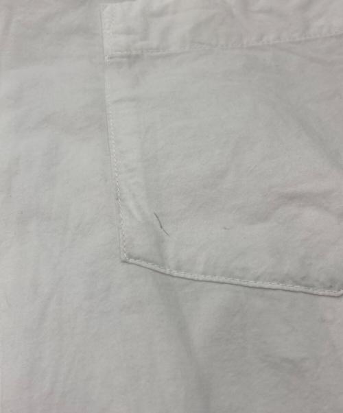HOMME PLISSE ISSEY MIYAKE（オム プリッセ イッセイ ミヤケ）HOMME PLISSE ISSEY MIYAKE (オム プリッセ イッセイ ミヤケ) 長袖シャツ ホワイト サイズ:SIZE 3の古着・服飾アイテム