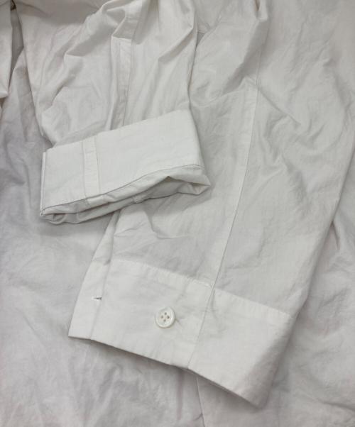 HOMME PLISSE ISSEY MIYAKE（オム プリッセ イッセイ ミヤケ）HOMME PLISSE ISSEY MIYAKE (オム プリッセ イッセイ ミヤケ) 長袖シャツ ホワイト サイズ:SIZE 3の古着・服飾アイテム