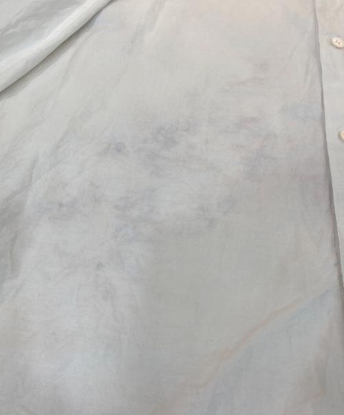HOMME PLISSE ISSEY MIYAKE（オム プリッセ イッセイ ミヤケ）HOMME PLISSE ISSEY MIYAKE (オム プリッセ イッセイ ミヤケ) 長袖シャツ ホワイト サイズ:SIZE 3の古着・服飾アイテム