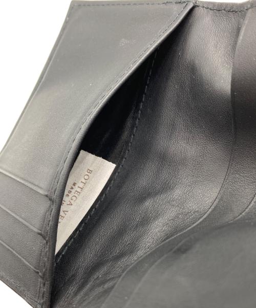 BOTTEGA VENETA（ボッテガベネタ）BOTTEGA VENETA (ボッテガベネタ) イントレチャート 二つ折りカードケース ブラックの古着・服飾アイテム