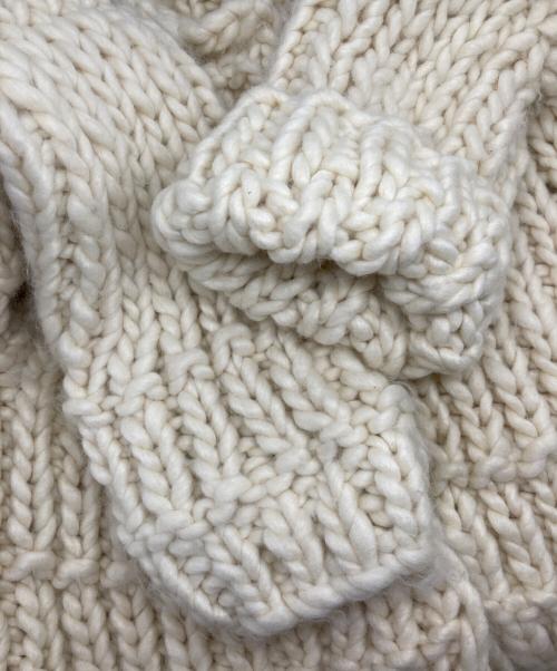 OHOTORO（オオトロ）OHOTORO (オオトロ) bold handmade cardigan アイボリー サイズ:記載なしの古着・服飾アイテム