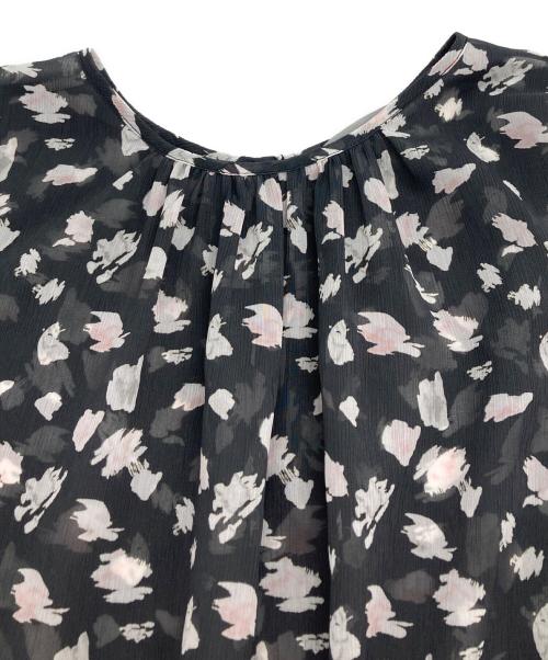 theory luxe（セオリーリュクス）theory luxe (セオリーリュクス) ブロッサムプリントブラウス グレー サイズ:38の古着・服飾アイテム