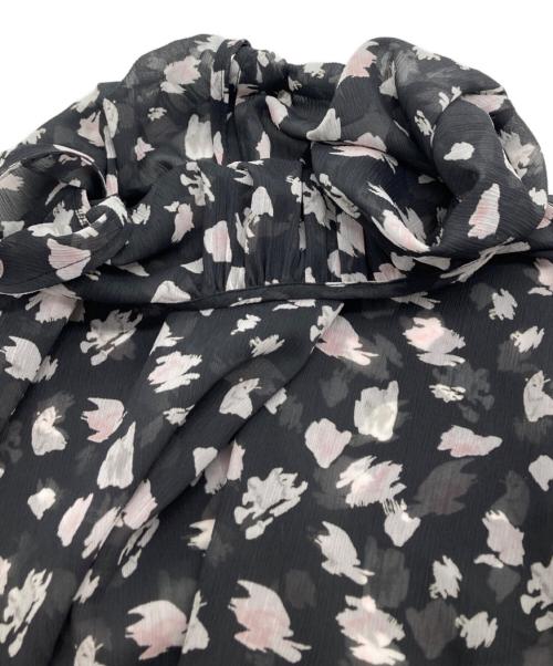 theory luxe（セオリーリュクス）theory luxe (セオリーリュクス) ブロッサムプリントブラウス グレー サイズ:38の古着・服飾アイテム