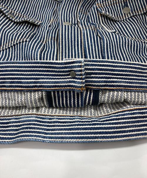 児島ジーンズ（コジマジーンズ）児島ジーンズ (コジマジーンズ) 21oz  ヒッコリー デニム ジャケット インディゴ×ホワイト サイズ:Lの古着・服飾アイテム