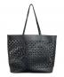 PRADA (プラダ) レザートートバッグ ブラック：150000円