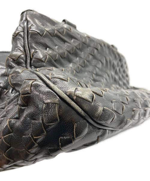 BOTTEGA VENETA（ボッテガベネタ）BOTTEGA VENETA (ボッテガベネタ) イントレチャート レザーハンドバッグ ブラックの古着・服飾アイテム