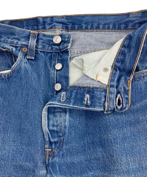 LEVI'S（リーバイス）LEVI'S (リーバイス) 501 ストレートデニムパンツ インディゴ サイズ:W32の古着・服飾アイテム