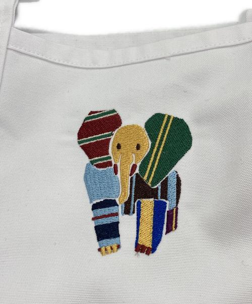 CABAN（キャバン）CABAN (キャバン) Elephant刺繍 プレイフルトートバッグ ホワイトの古着・服飾アイテム