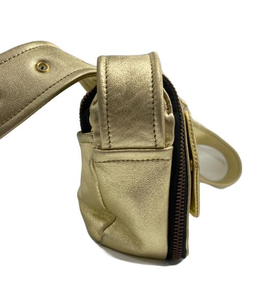 beautiful people（ビューティフルピープル）beautiful people (ビューティフルピープル) riders flap shoulder bag ゴールドの古着・服飾アイテム